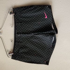 Nike Women's Greens Print Shorty Shorts Black Size 6